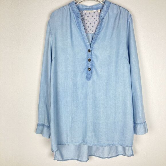 Soft Surroundings Top Medium Chambray Tencel Lyocell Light Wash V Neck Popover - Picture 1 of 9